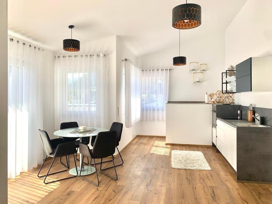 Ena Appartements Altenmarkt im Pongau Esterno foto