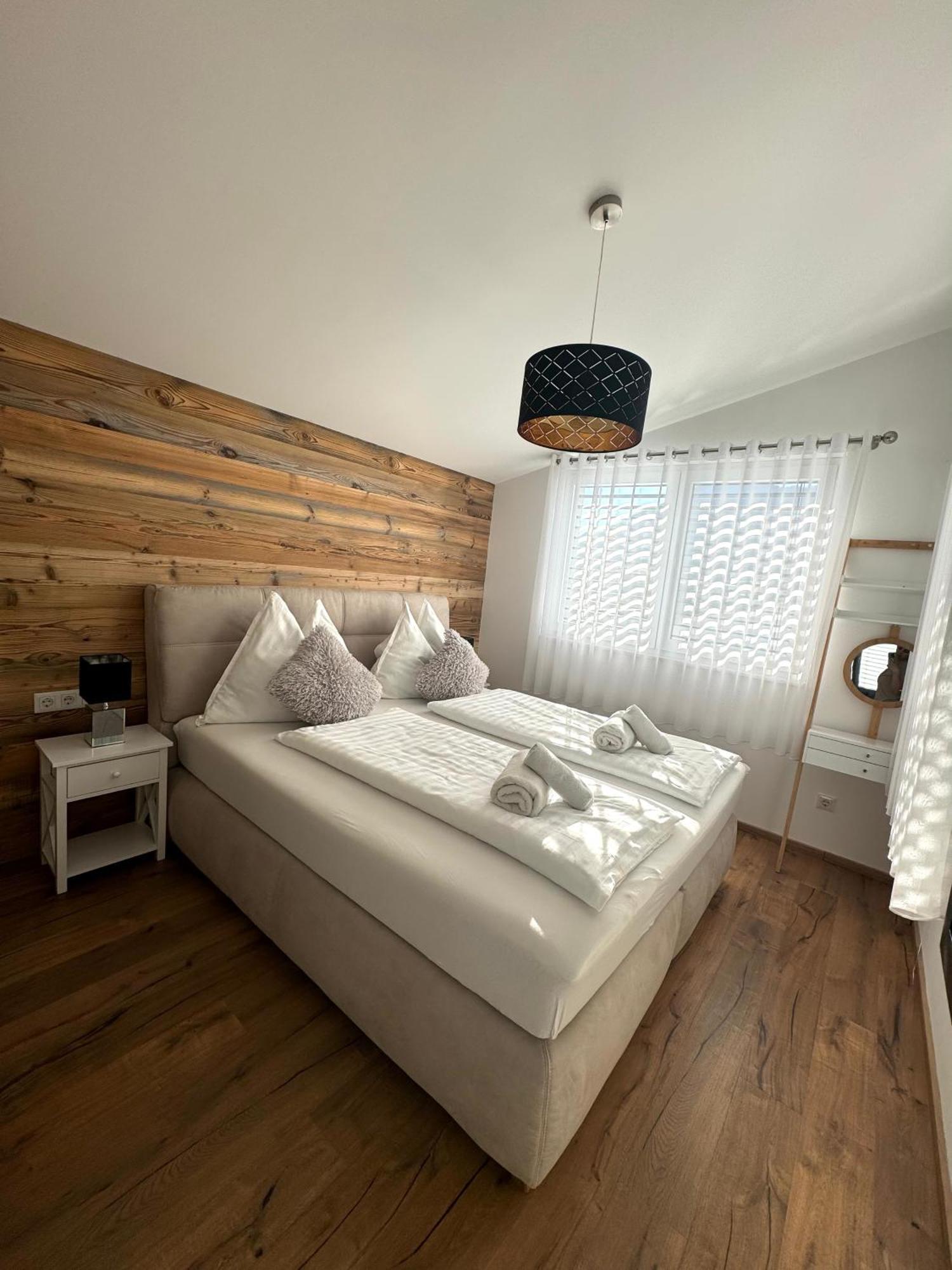 Ena Appartements Altenmarkt im Pongau Esterno foto